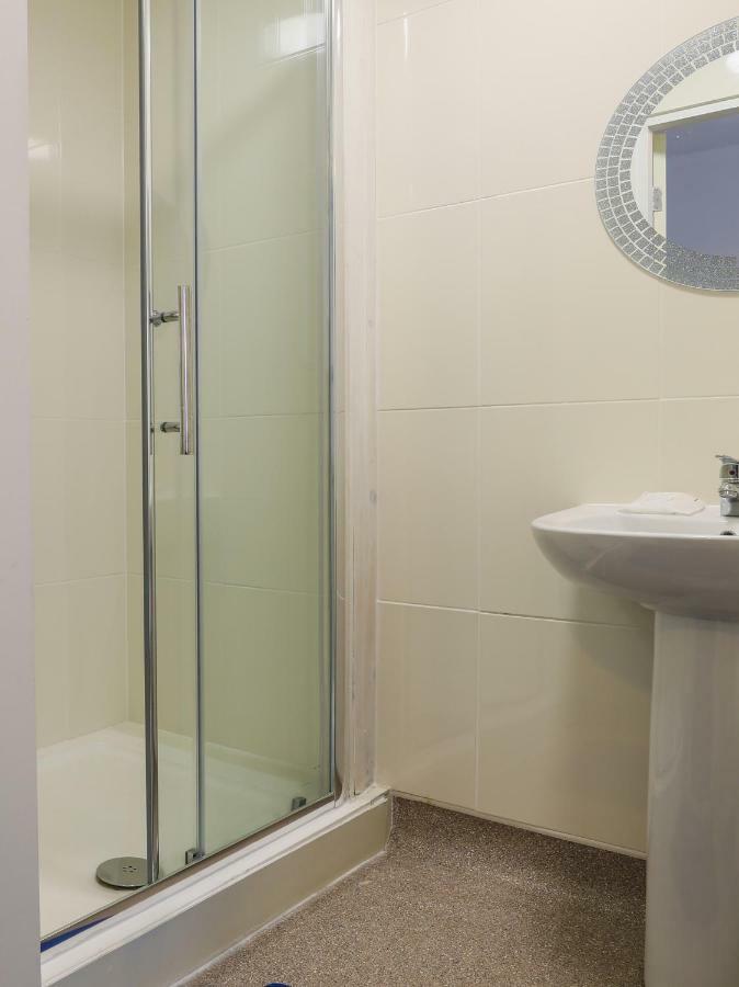 מנצ'סטר Oyo Hala Guest House מראה חיצוני תמונה