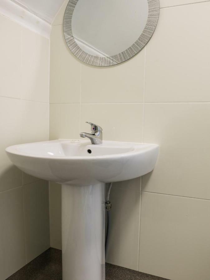 מנצ'סטר Oyo Hala Guest House מראה חיצוני תמונה
